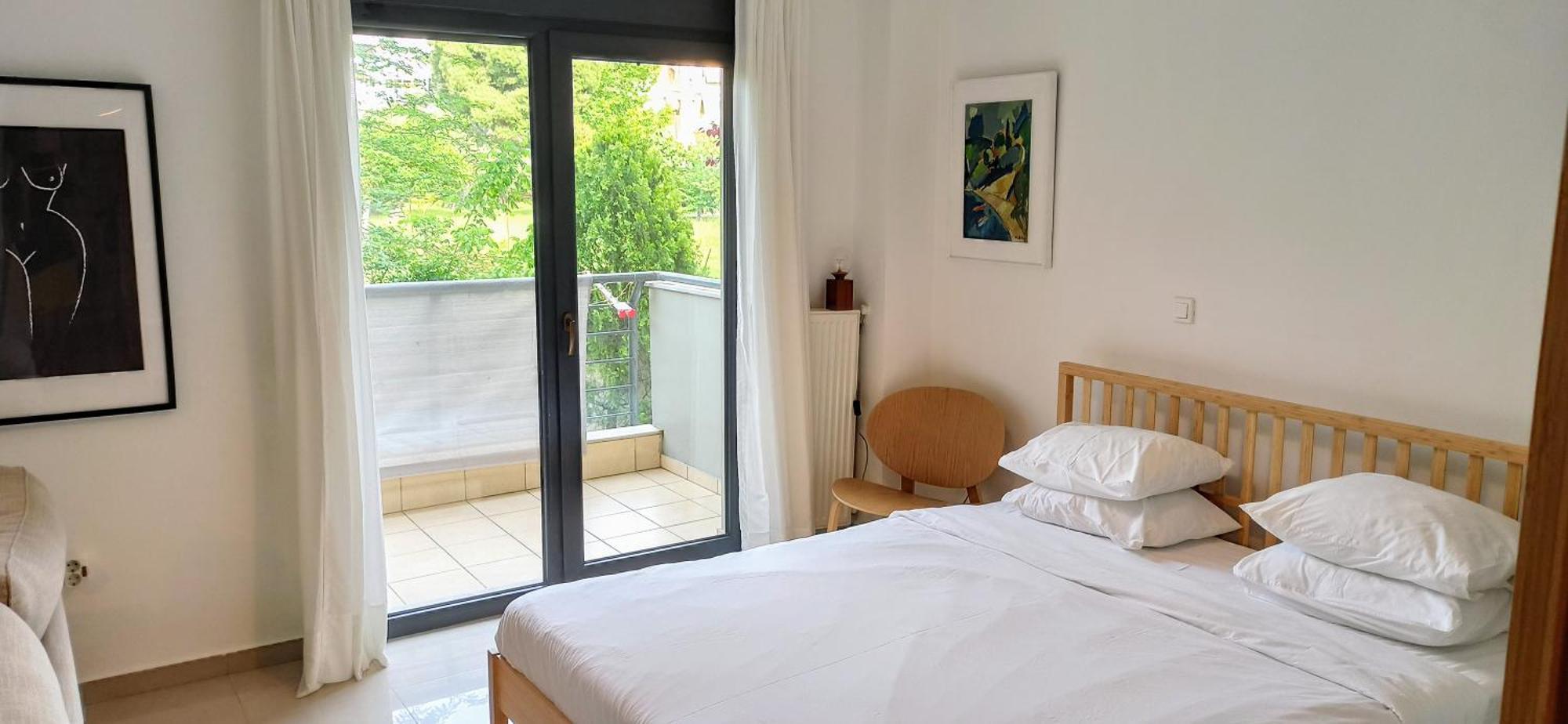 Grand Getaway Suite 300Mts From The Beach Peraía Buitenkant foto